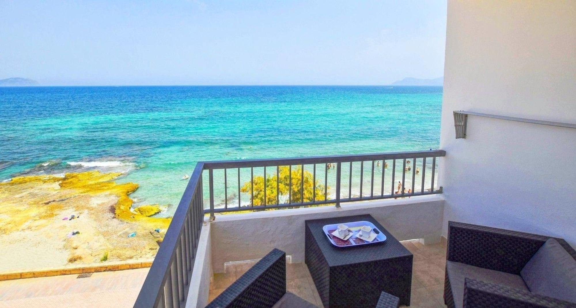 Moderne Vor Dem Von Son Baulo * Can Picafort (Mallorca)